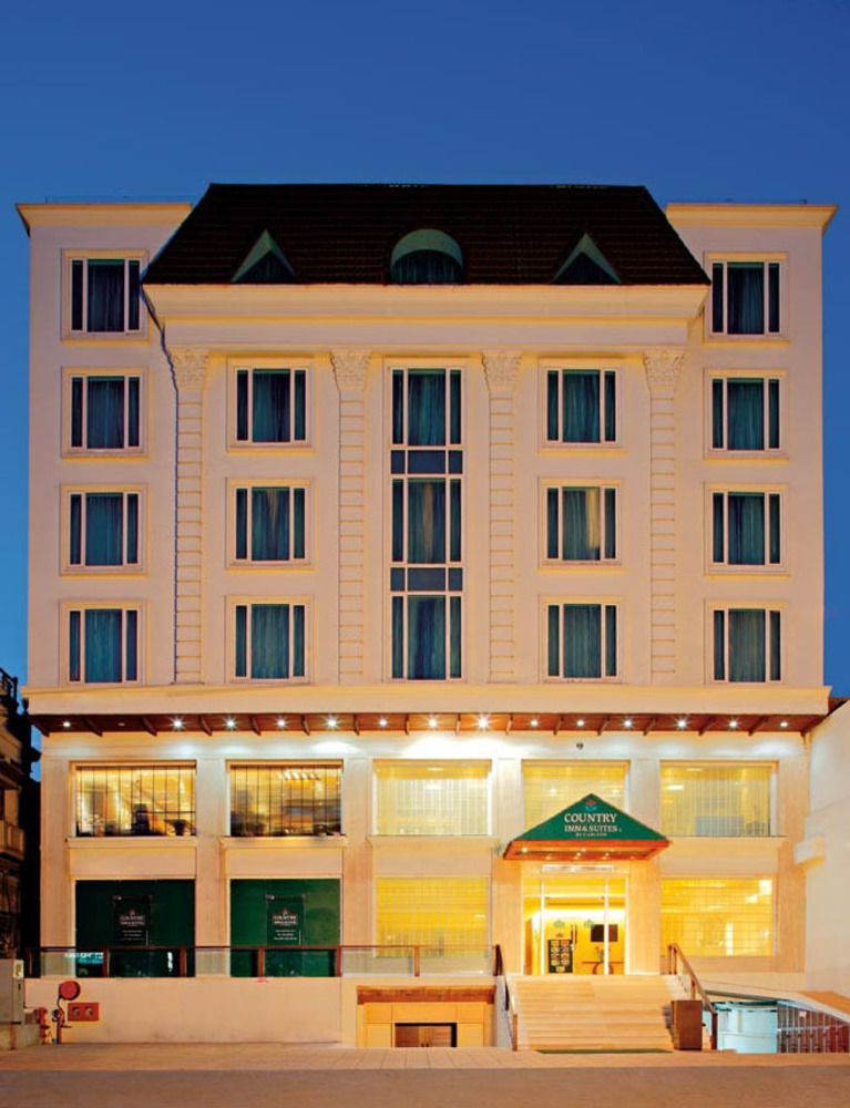 Best Western Plus Amritsar Hotel Exterior photo